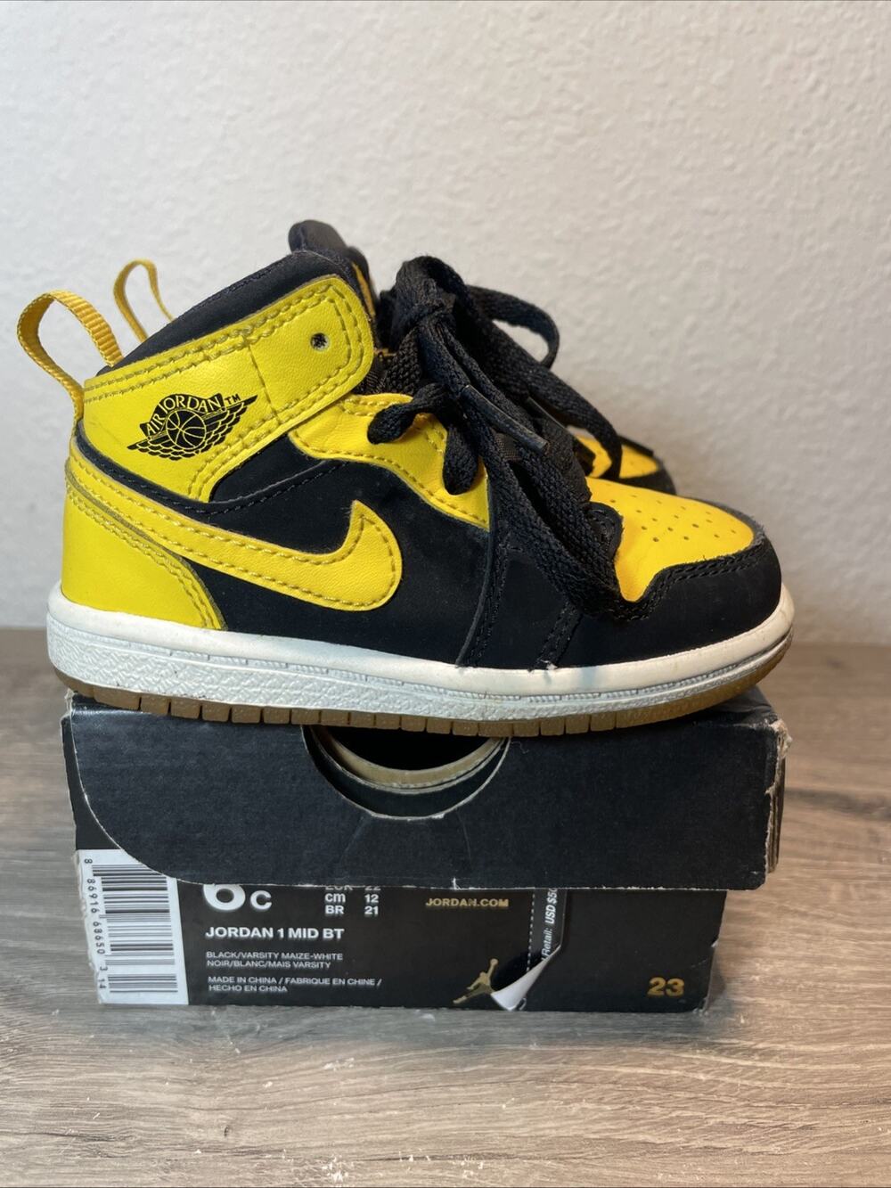 2017 Air Jordan 1 Mid New Love Retro OG Yellow Maize Black Toddler Size 6C
